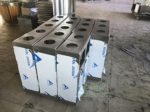 欣方圳垃圾桶廠(chǎng)家鋼制垃圾桶生產(chǎn)工藝流程