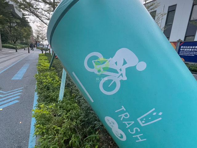 騎行道專線垃圾桶在深圳陸續(xù)投放